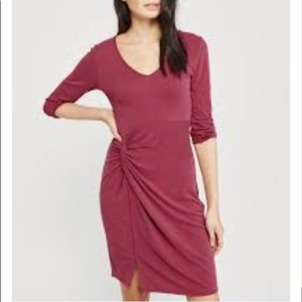 ABERCROMBIE & FITCH LONG SLEEVE KNOT FRONT DRESS